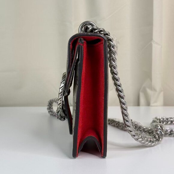 Gucci GG Logo Supreme Small Dionysus Shoulder Bag Crossbody with Red Interior - Picture 2 of 8